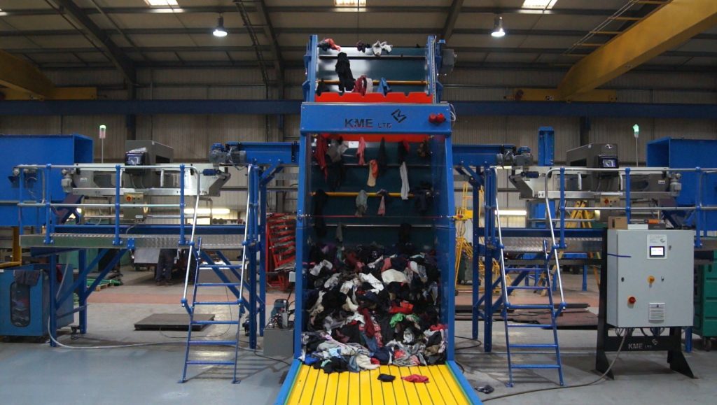 textile bae breaker feeding a metal detection unit can be used before AI textile sorting and NIR